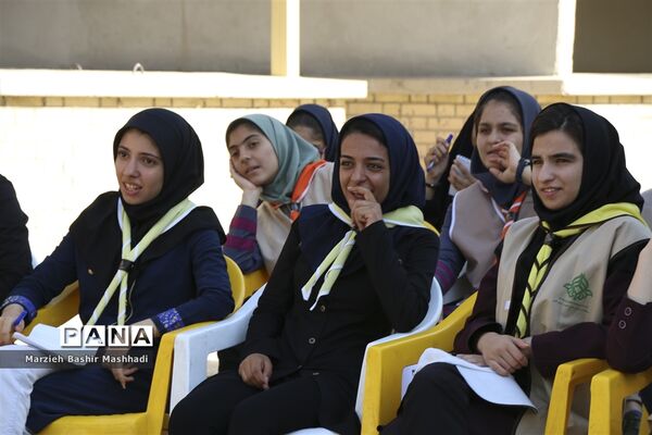 گرمای تابستان و شور و هیجان اردو