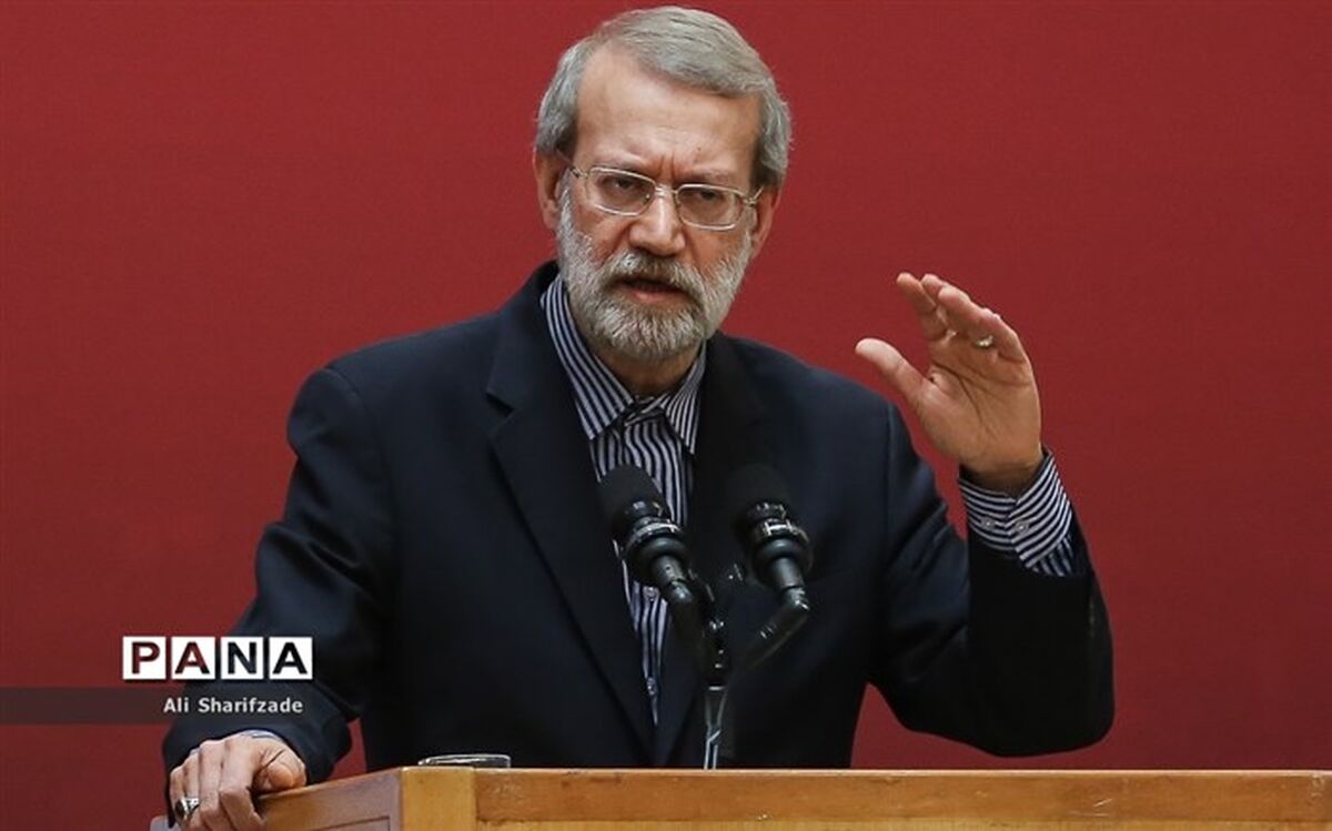 لاریجانی: باید برای مردم مشخص کنیم که همه راه‌ها را برای وارد نشدن فشار بر آنها طی کرده‌ایم