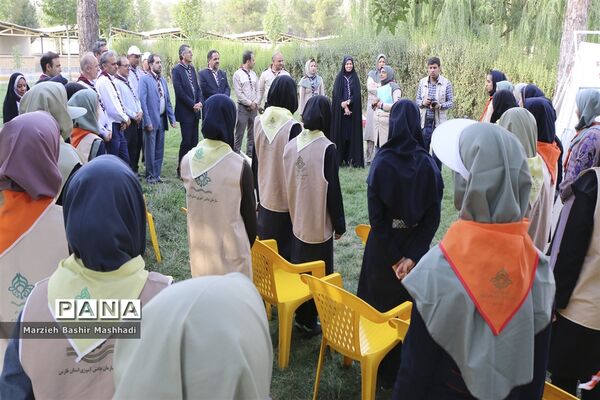 بازدید مسئولان اداره کل آموزش و پرورش کل فارس از اردو دختران پیشتاز