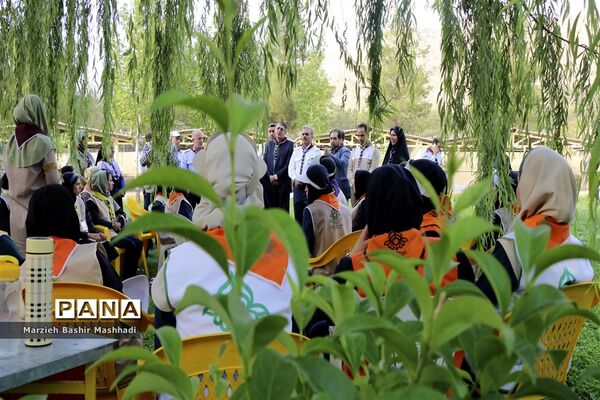 بازدید مسئولان اداره کل آموزش و پرورش کل فارس از اردو دختران پیشتاز