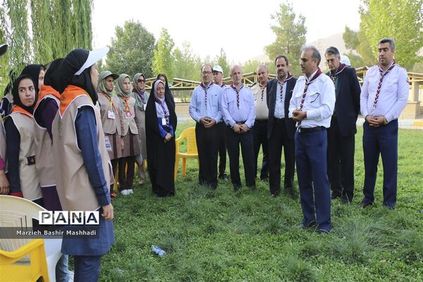 بازدید مسئولان اداره کل آموزش و پرورش کل فارس از اردو دختران پیشتاز