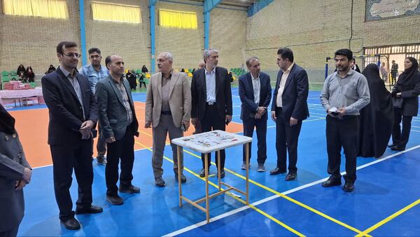 شور و نشاط خانواده‌ها و دانش‌آموزان در افتتاحیه «میدان پویا» کاشان