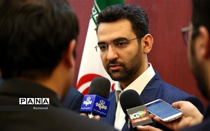 انتقاد وزیر از فیلترینگ بی‌دلیل و غیرکارشناسی