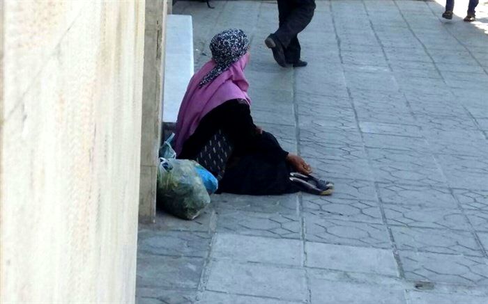 متکدیان آذربایجان غربی وام کم بهره اشتغال دریافت می‌کنند