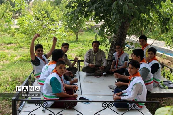 پیش اروی پیشتازان پسر قم در اردگاه ملا صدرا کهک برگزار شد