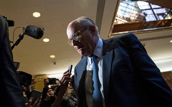 اسناد جدید از رایزنی‌های نزدیکان ترامپ با منافقین درباره آشوب‌ها در ایران