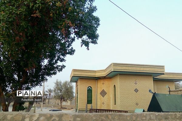 توقف بازسازی بقعه امام زاده نورالدین لامِرد فارس