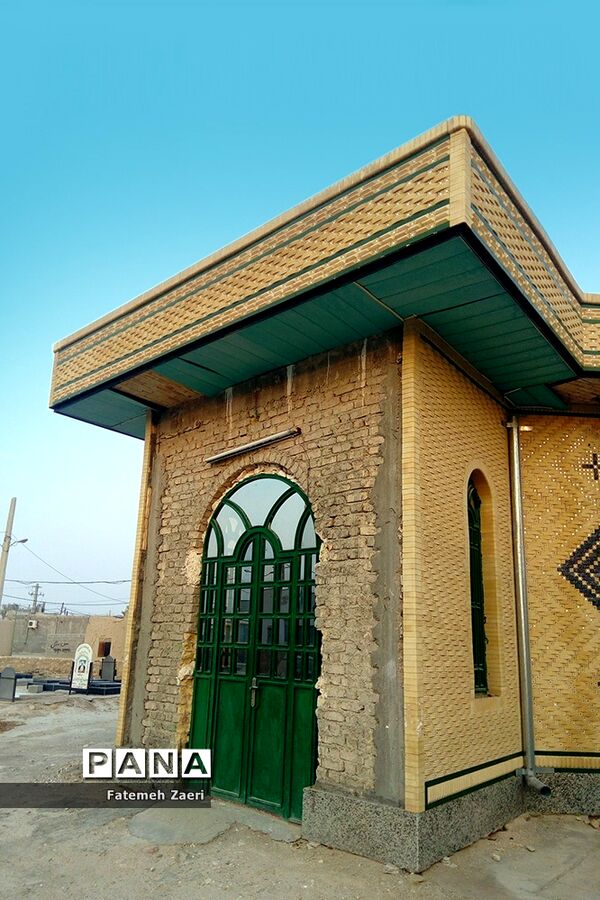 توقف بازسازی بقعه امام زاده نورالدین لامِرد فارس
