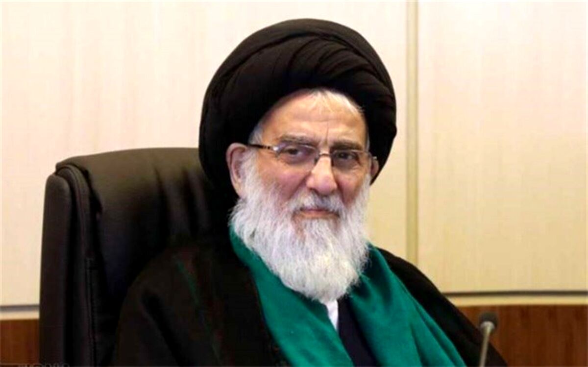 مصباحی مقدم: خبر درگذشت آیت‌الله شاهرودی شایعه است