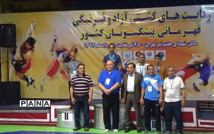 دبیر تربیت بدنی کرمانشاهی بر سکوی قهرمانی کشتی کشور
