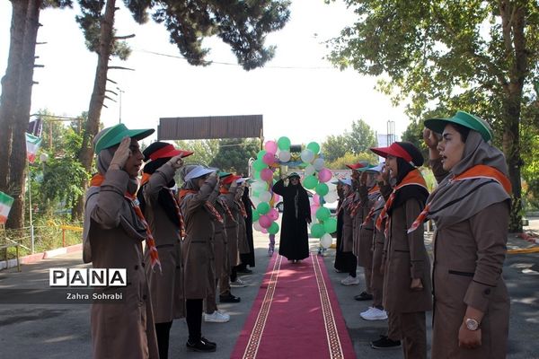 اردوی امید و نشاط دانش‌آموزان اسلامشهر در اردوگاه شهید‌منتظری شهریار