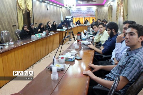 نشست نمایندگان مجلس دانش آموزی قطب3 کشور به میزبانی کهگیلویه وبویراحمد