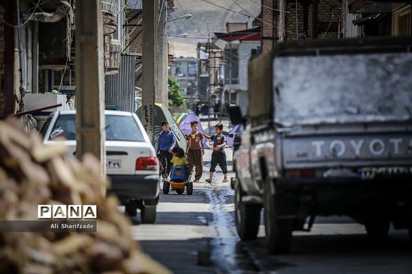 نجات‌یافته‌گان زلزله کرمانشاه