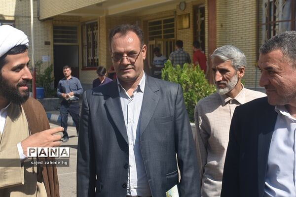 بازدید معاون آموزش و پرورش آذربایجان شرقی از پایگاه تابستانی مدرسه صدرا تبریز