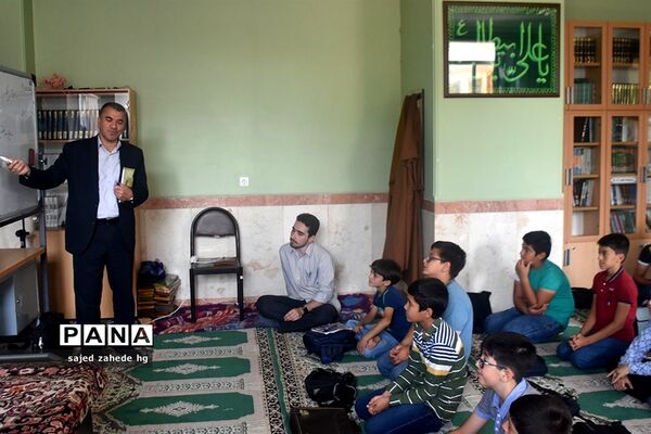 بازدید معاون آموزش و پرورش آذربایجان شرقی از پایگاه تابستانی مدرسه صدرا تبریز