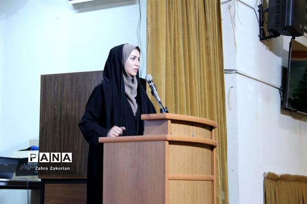 جشنواره مجریان و خبرنگاران دانش‌آموز مازندران