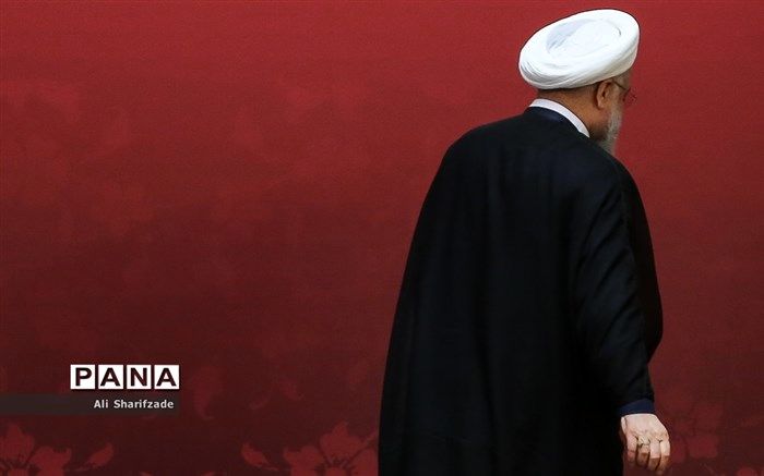 تذکر جمعی از نمایندگان به روحانی: از اظهارنظر مقام‌های غیر مسئول در سیاست‌خارجی جلوگیری کنید