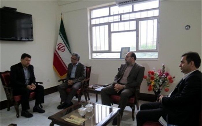 ایجاد رشته های جدید با توجه به فرهنگ بومی شهرستان ها باید در دستور کار قرار گیرد