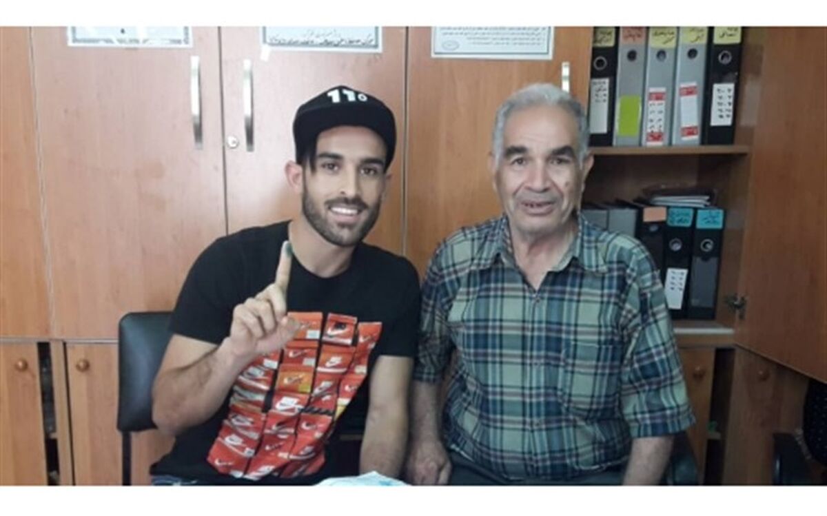 قرارداد هافبک سابق استقلال با سپاهان ثبت شد