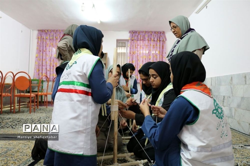 فراگیری آموزش‌های تخصصی تشکیلات دراردوی انتخابی وآمادگی اعضا پیشتازان دختر اعزامی به اردوی ملی