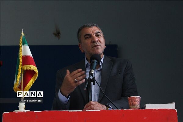 اردوی آموزشی توجیهی تیم‌های منتخب پیشتازان دختر آذربایجان شرقی