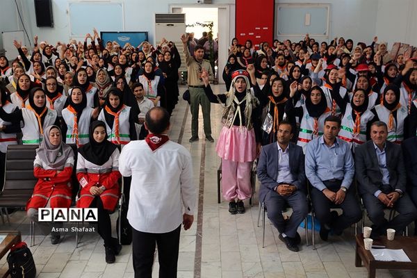 اردوی آموزشی توجیهی تیم‌های منتخب پیشتازان دختر آذربایجان شرقی