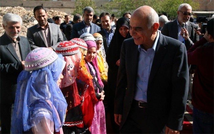 رئیس بنیاد فرهنگی مصلی‌نژاد: خیرین با ساخت فضاهای آموزشی سهام بهشت را می‌خرند