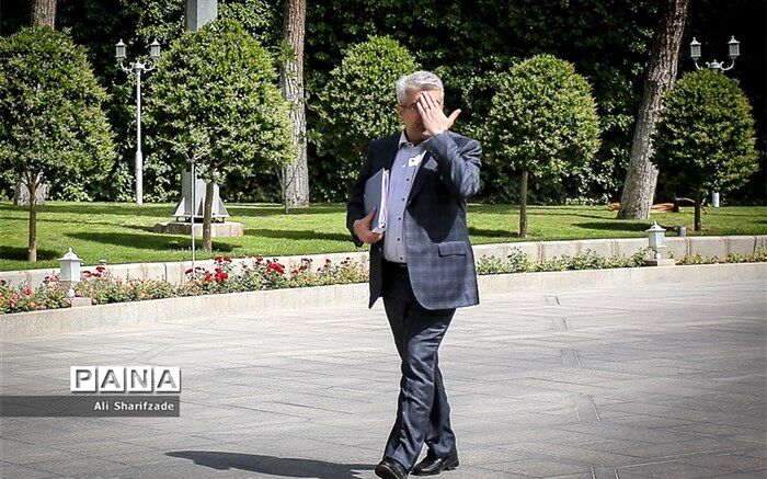 اردکانیان:  وزارت نیرو به دنبال سازگاری با کم آبی در کشور است