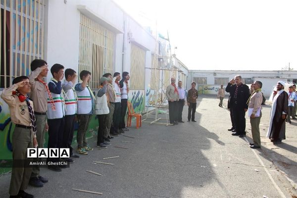 بازدید معاون پرورشی و رئیس سازمان دانش آموزی استان خراسان‌جنوبی از پیشتازان و اعضا سازمان دانش آموزی