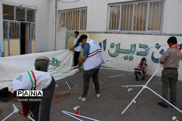 بازدید معاون پرورشی و رئیس سازمان دانش آموزی استان خراسان‌جنوبی از پیشتازان و اعضا سازمان دانش آموزی