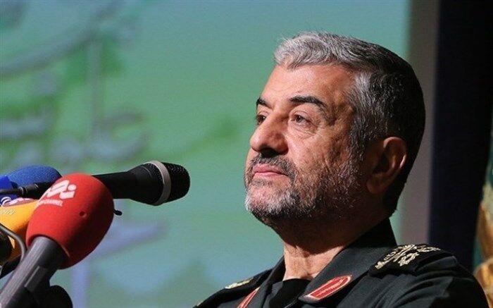 هشدار جدی فرمانده کل سپاه به دشمنان