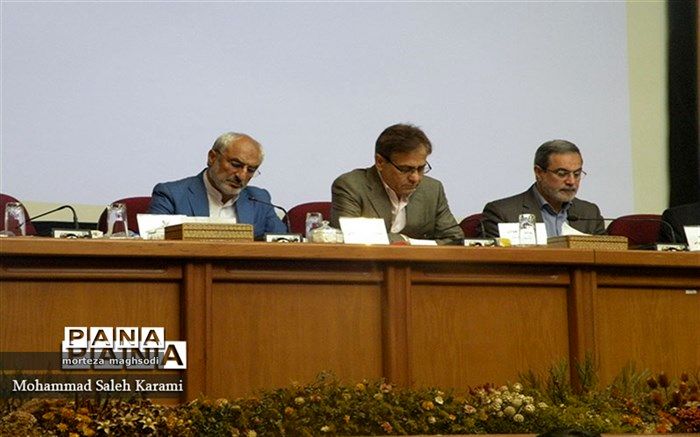 بطحایی: 4 استان در اولویت توسعه فضاهای آموزش و پرورش قرار گرفته‌اند