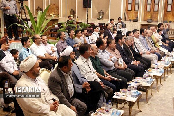 اختتامیه جشنواره ملی آیات خط در استان یزد
