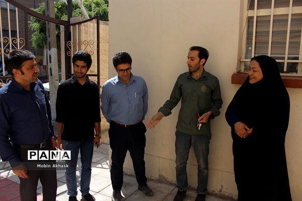 نشست صمیمی خبرنگاران پانا با علیرضا رنجی پور، بازیگر و طنز پرداز