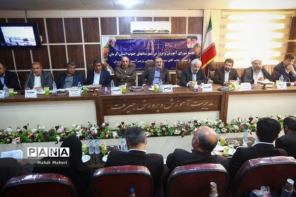 بازدید وزیر آموزش و پرورش از پروژه‌های عمرانی استان کرمان