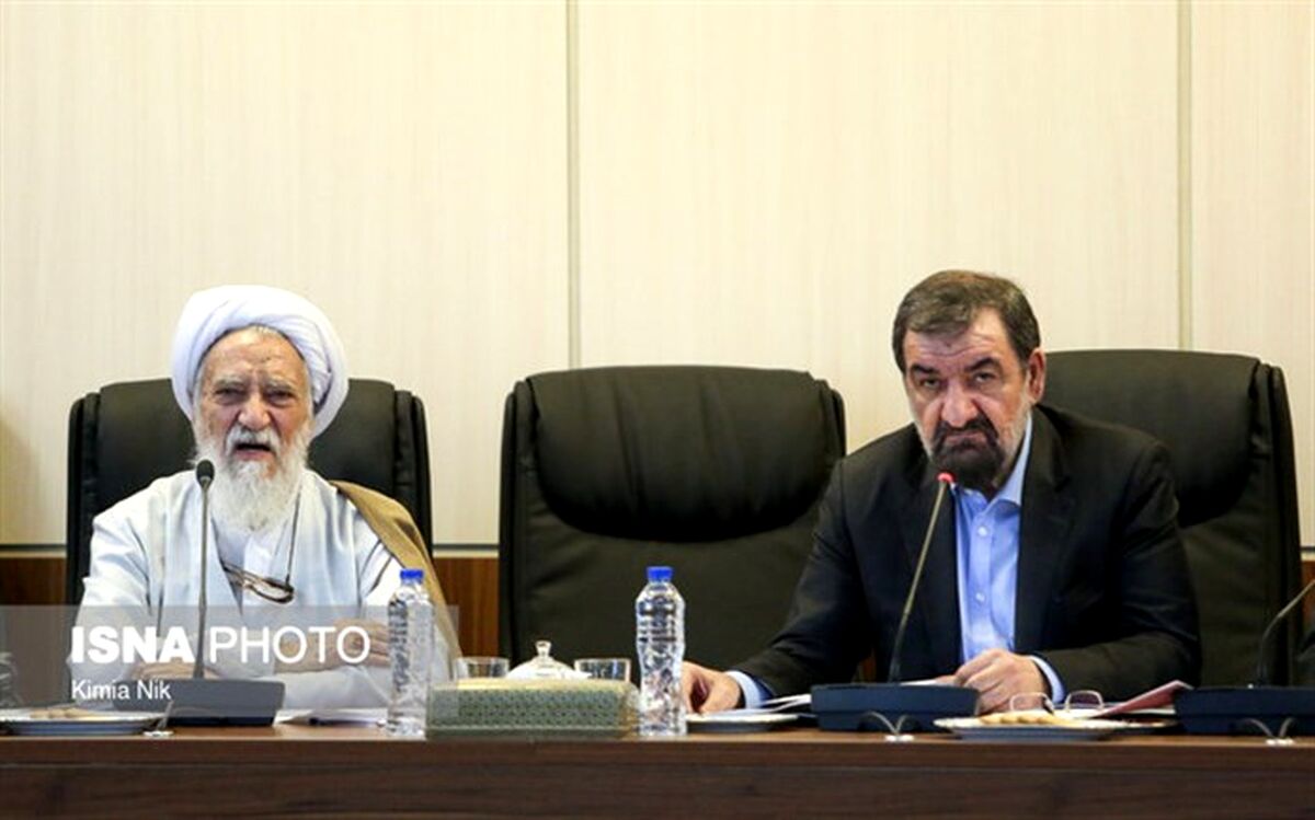 موحدی کرمانی: از قوه قضاییه توقع است تا با جدیت و قاطعیت با مفسدان اقتصادی برخورد کند