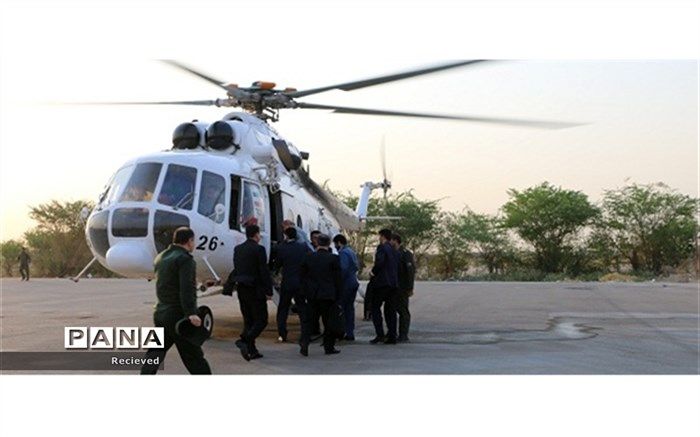 بازدید هوایی رئیس سازمان حفاظت از محیط زیست کشور و استاندار خوزستان از وضعیت آتش سوزی هورالعظیم