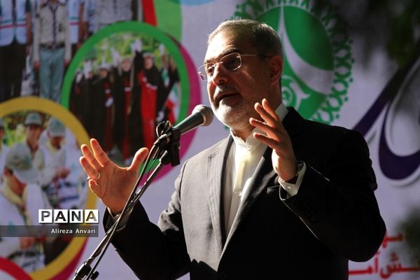 حضور وزیر آموزش و‌ پرورش در هشتمین دوره اردوی ملی پیشتازان