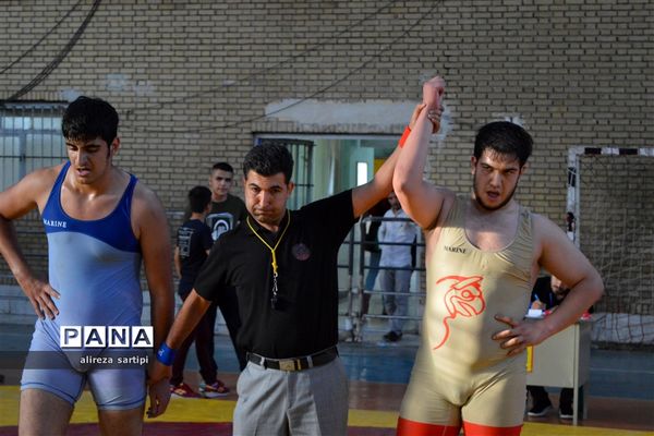 برگزاری مسابقات کشتی آزاد جوانان شهرقدس