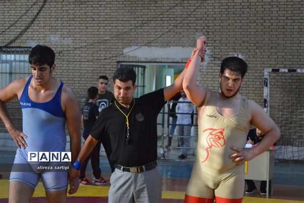 برگزاری مسابقات کشتی آزاد جوانان شهرقدس