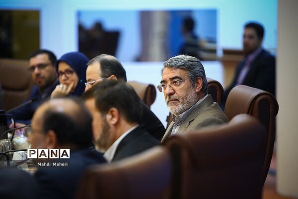 نشست مشترک وزیر کشور با فعالین سازمان‌های مردم نهاد