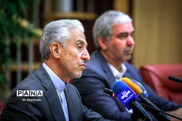 نشست خبری وزیر علوم، تحقیقات و فناوری