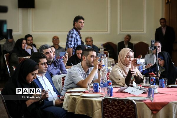 نشست وزارت امور خارجه با اصحاب رسانه به مناسبت روز خبرنگار