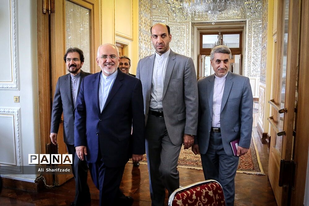 نشست وزارت امور خارجه با اصحاب رسانه به مناسبت روز خبرنگار