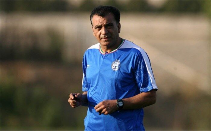 دستیار وینفرد شفر: هواداران استقلال نگران اختلاف امتیاز با پرسپولیس نباشند