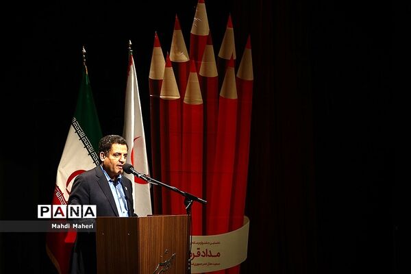 اختتامیه جشنواره رسانه ای مداد قرمز و جشن روز خبرنگار