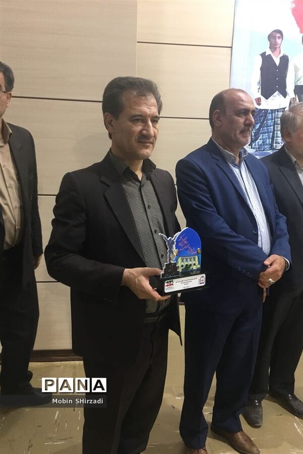 آیین اختتامیه پانزدهمین اردو ملی دانش آموزان پسر مناطق مرزی غرب کشور در سنندج