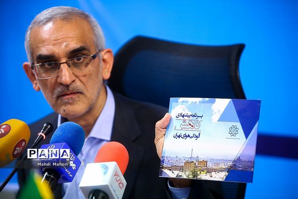 نشست خبری معاون حمل و نقل و ترافیک شهردار تهران با اصحاب رسانه
