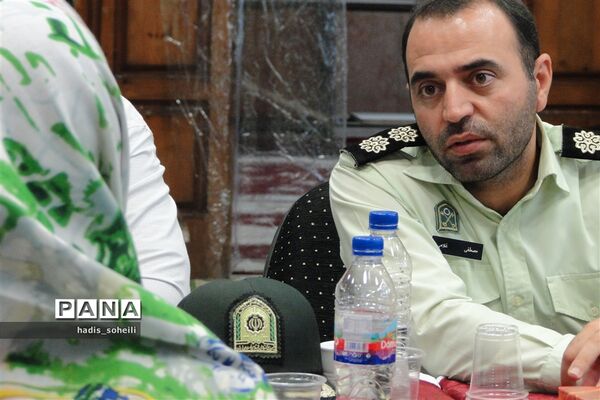 ملاقات مردمی فرماندهی انتظامی ویژه غرب استان تهران با شهروندان شهر قدس