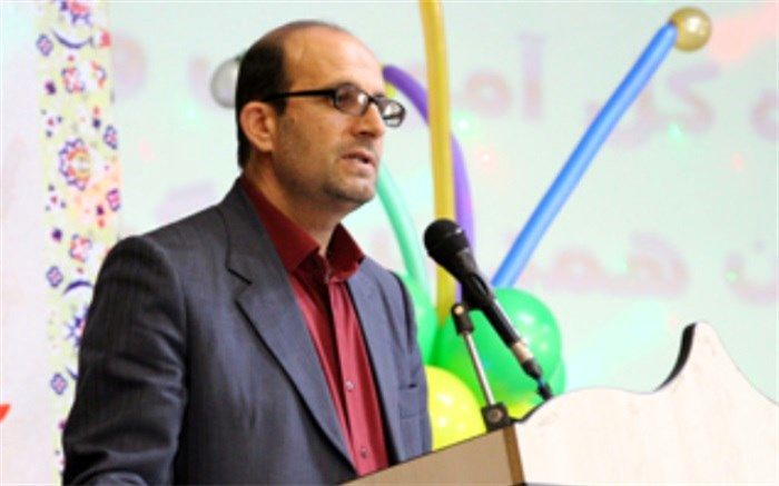 شرکت بیش از 1500 مدیر دوره ابتدایی استان همدان در کارگاه‌های آموزشی